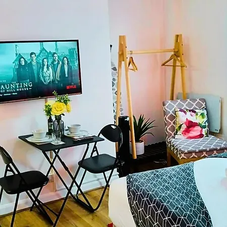 Studio-citycentre Freepark-wifi *
